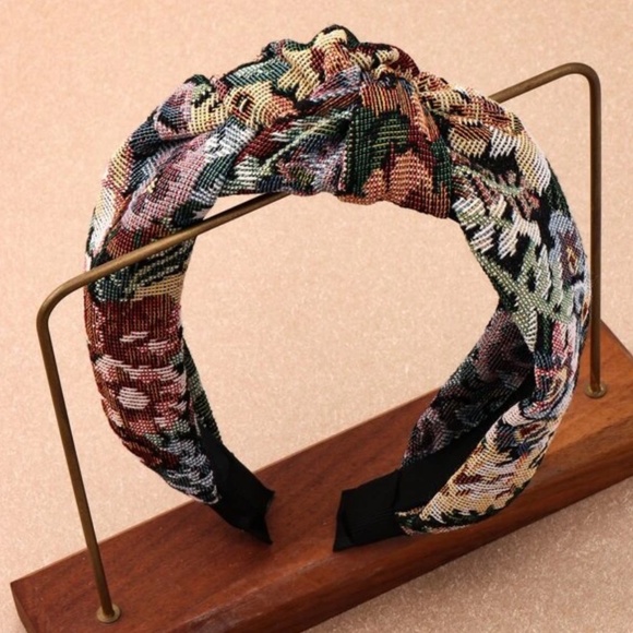 Boho Floral Embroidered Knot headband - Picture 3 of 6